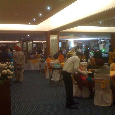 Hotel Eqbal Inn Patiāla Εξωτερικό φωτογραφία