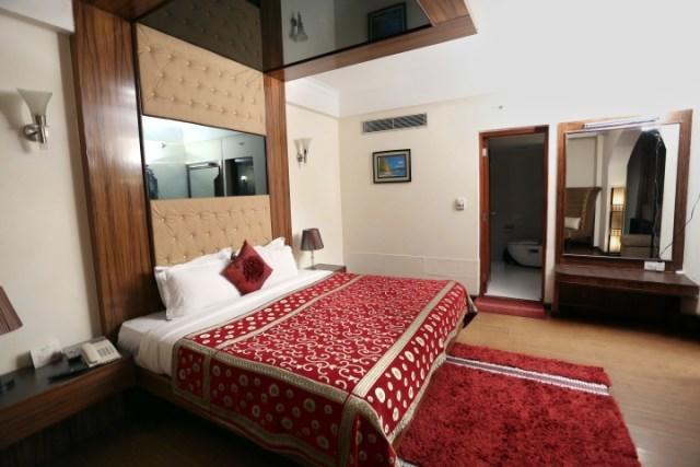 Hotel Eqbal Inn Patiāla Εξωτερικό φωτογραφία